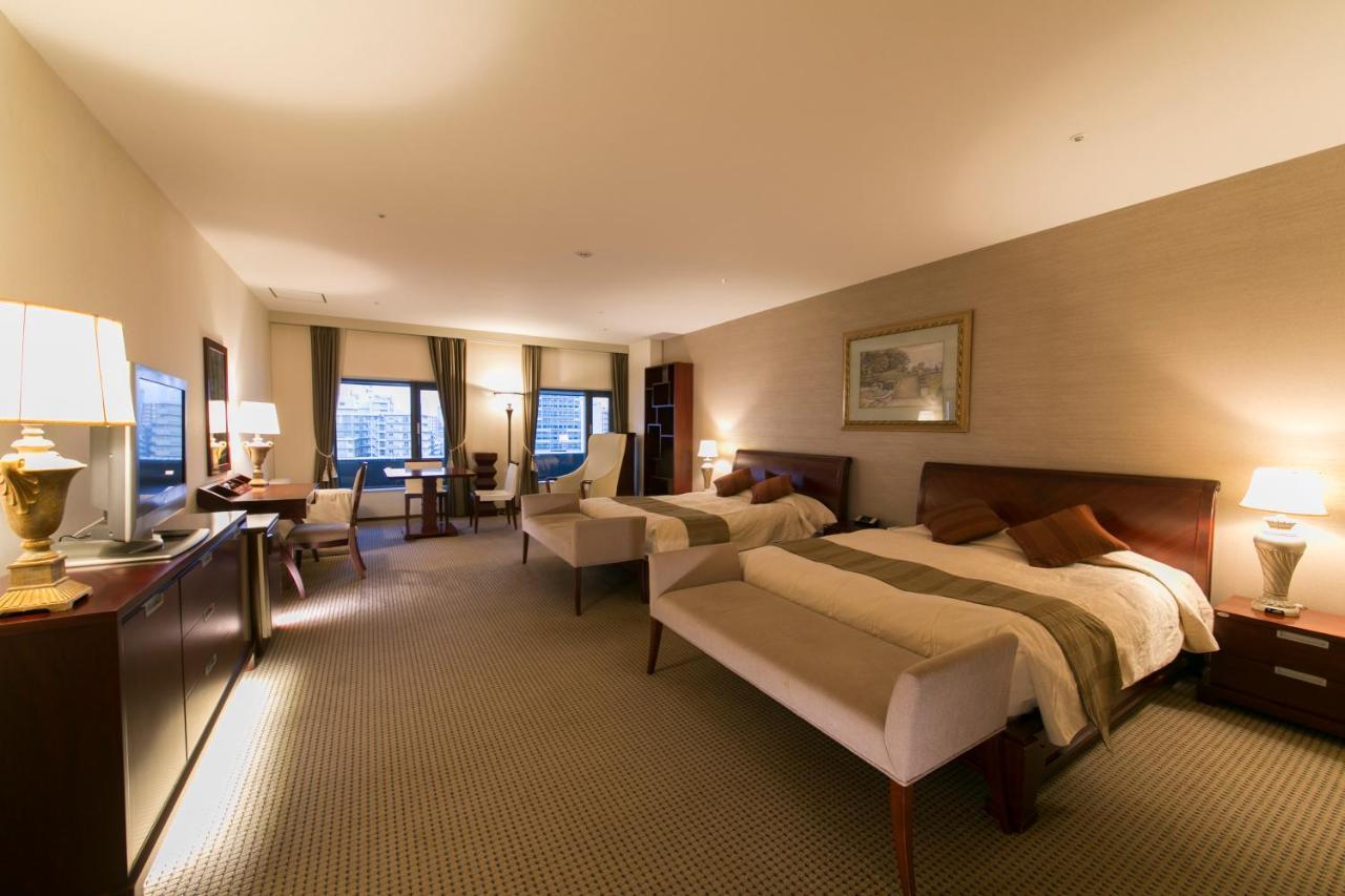 นะกะโนะชิมะ พลาซา Hotel โอซาก้า ภายนอก รูปภาพ